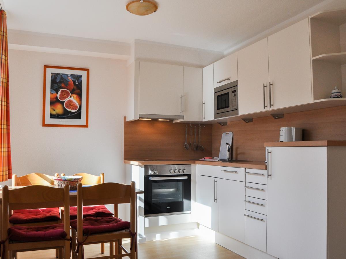 Haus Am Deich Apartment Utersum Bagian luar foto